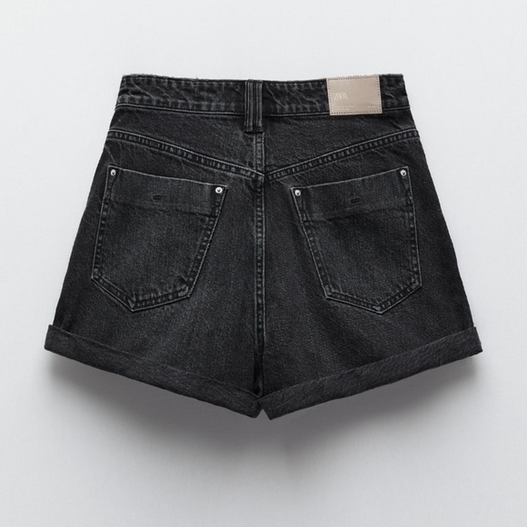 Zara Mom Fit Shorts - Picture 2 of 16
